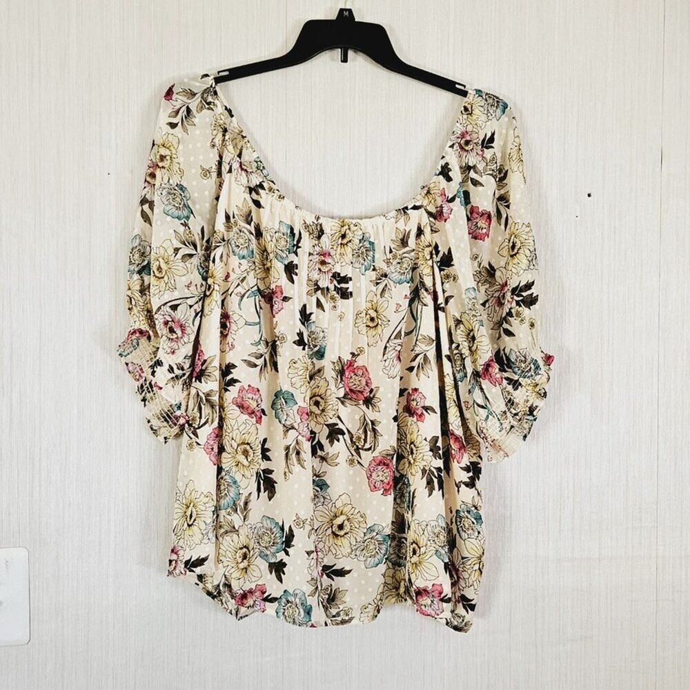 Torrid Chiffon Clip Dot Blouson Short Sleeve Top -Tan floral-torrid 4 (26) NWT - Picture 2 of 10